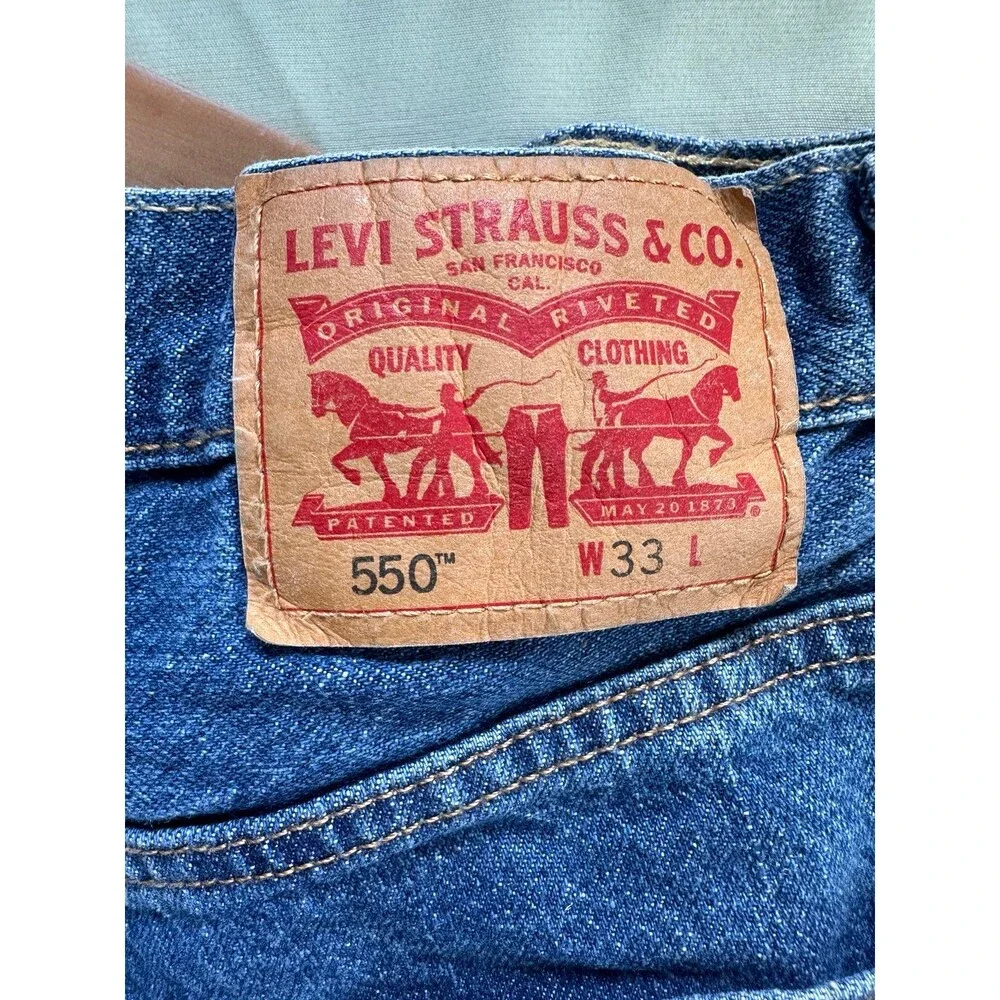 Levi's 550 Men's 100% Cotton Medium Wash Casual Denim Shorts Jorts W33